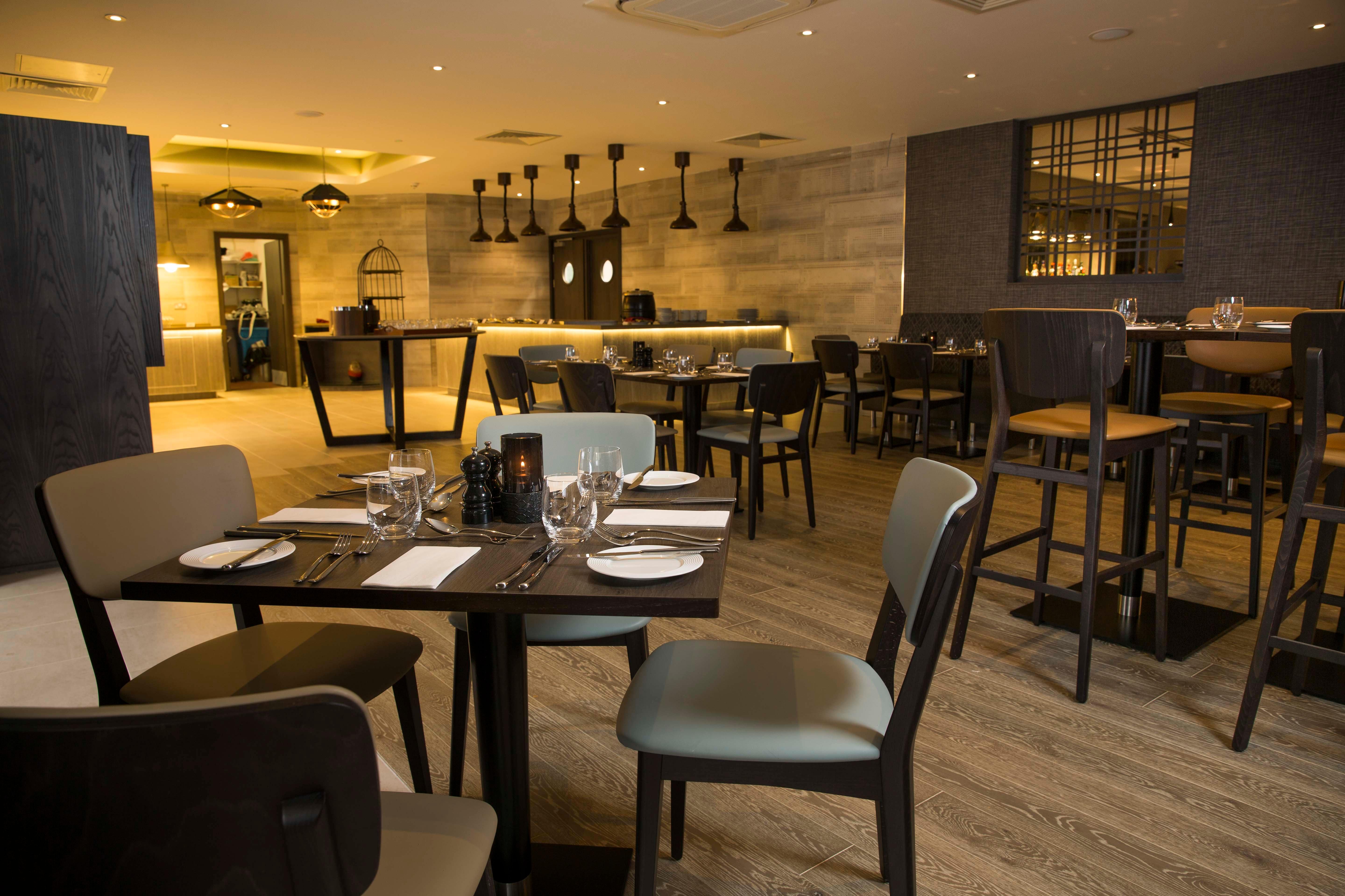Crowne Plaza Basingstoke By Ihg Hotel Buitenkant foto