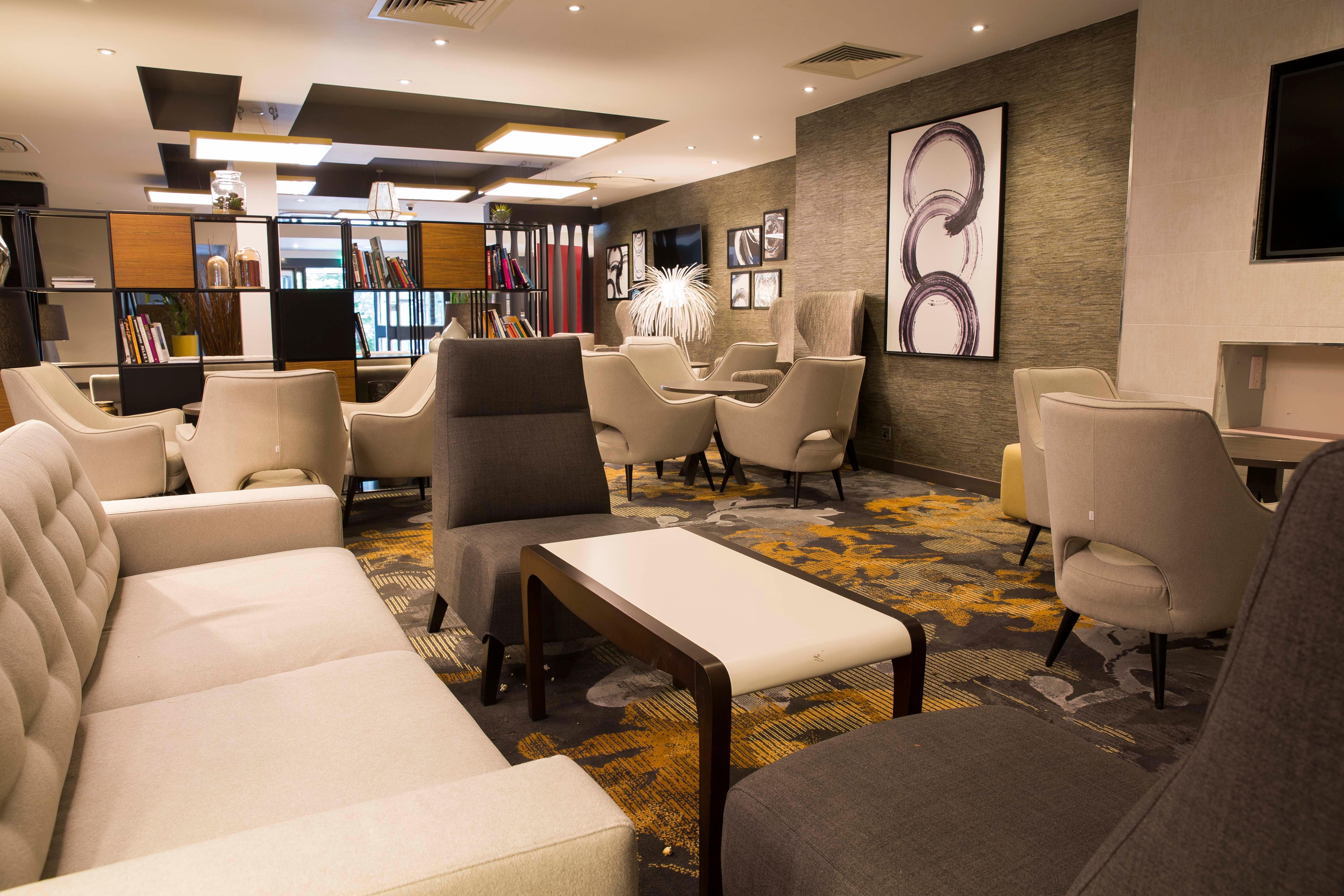 Crowne Plaza Basingstoke By Ihg Hotel Buitenkant foto