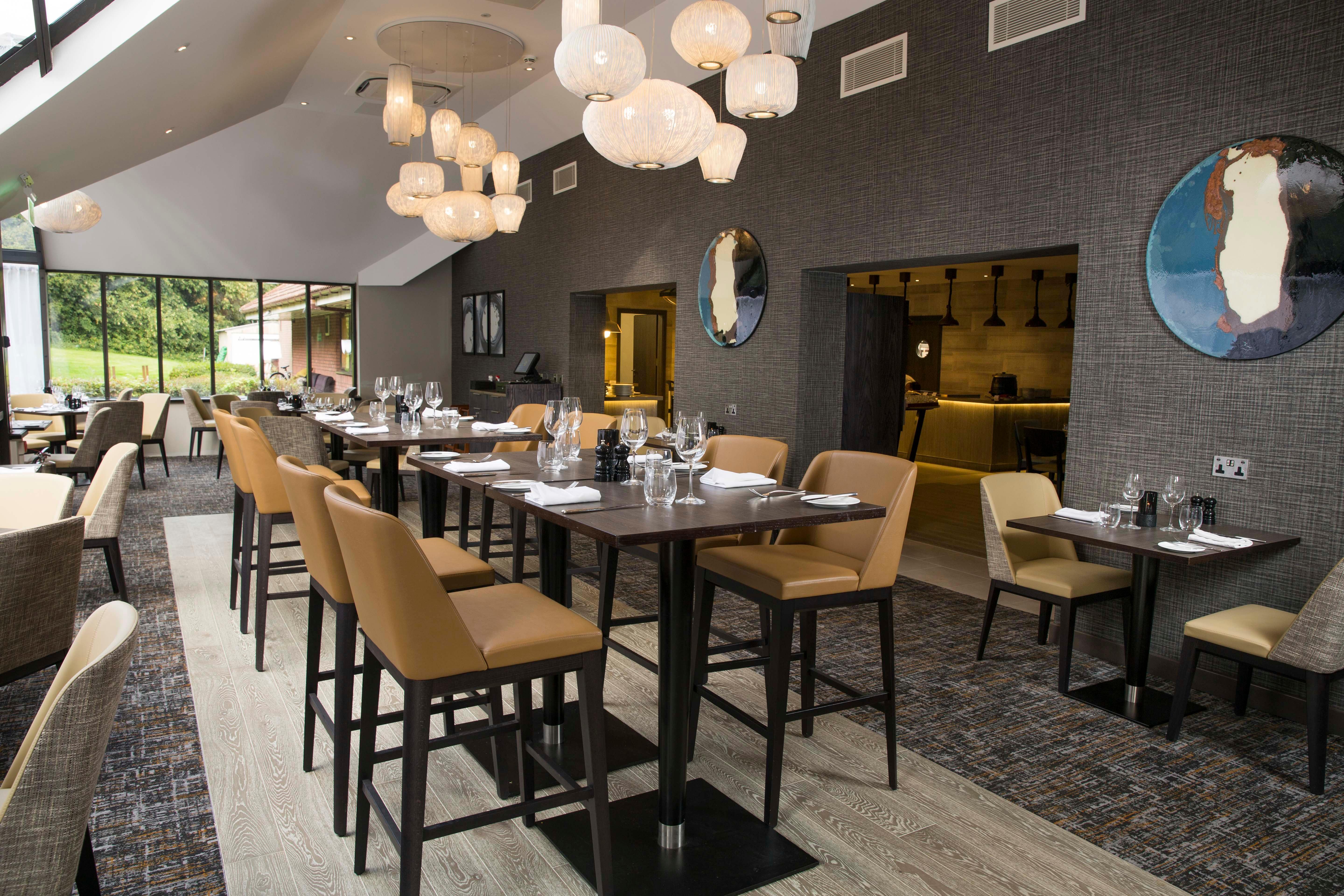Crowne Plaza Basingstoke By Ihg Hotel Buitenkant foto